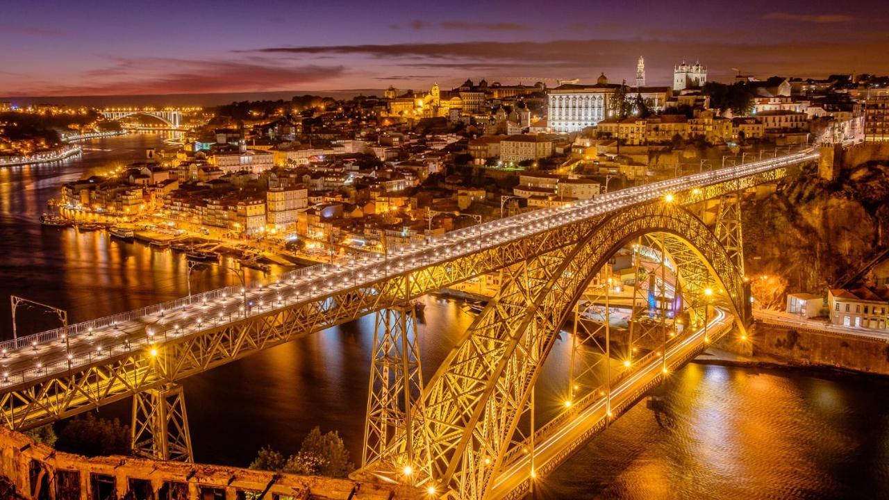 Porto Wine Loft Duplex With Swimming Pool Apartment Vila Nova de Gaia Bagian luar foto